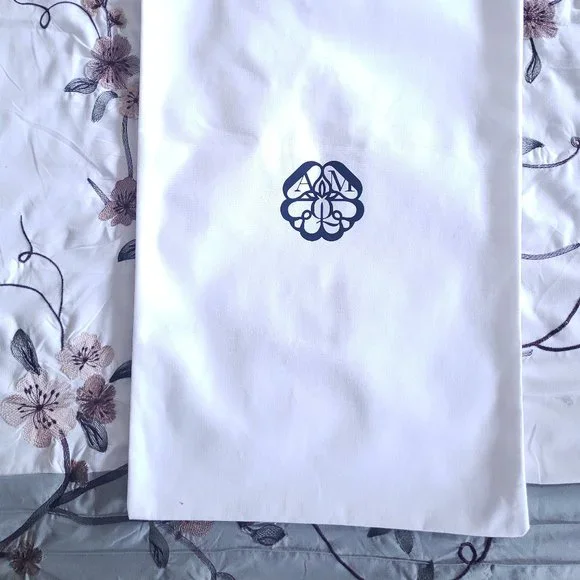 Alexander McQueen dust bag - Picture 2 of 2